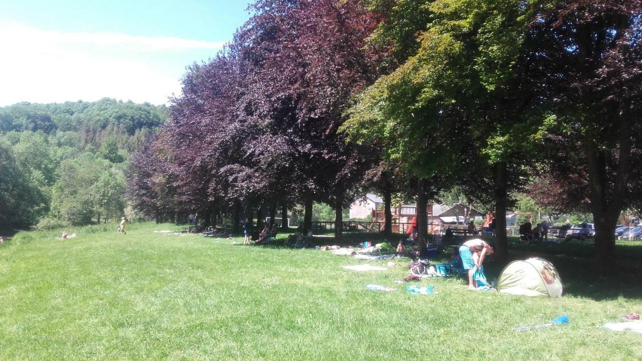 Camping Village Sy Ferrières Esterno foto