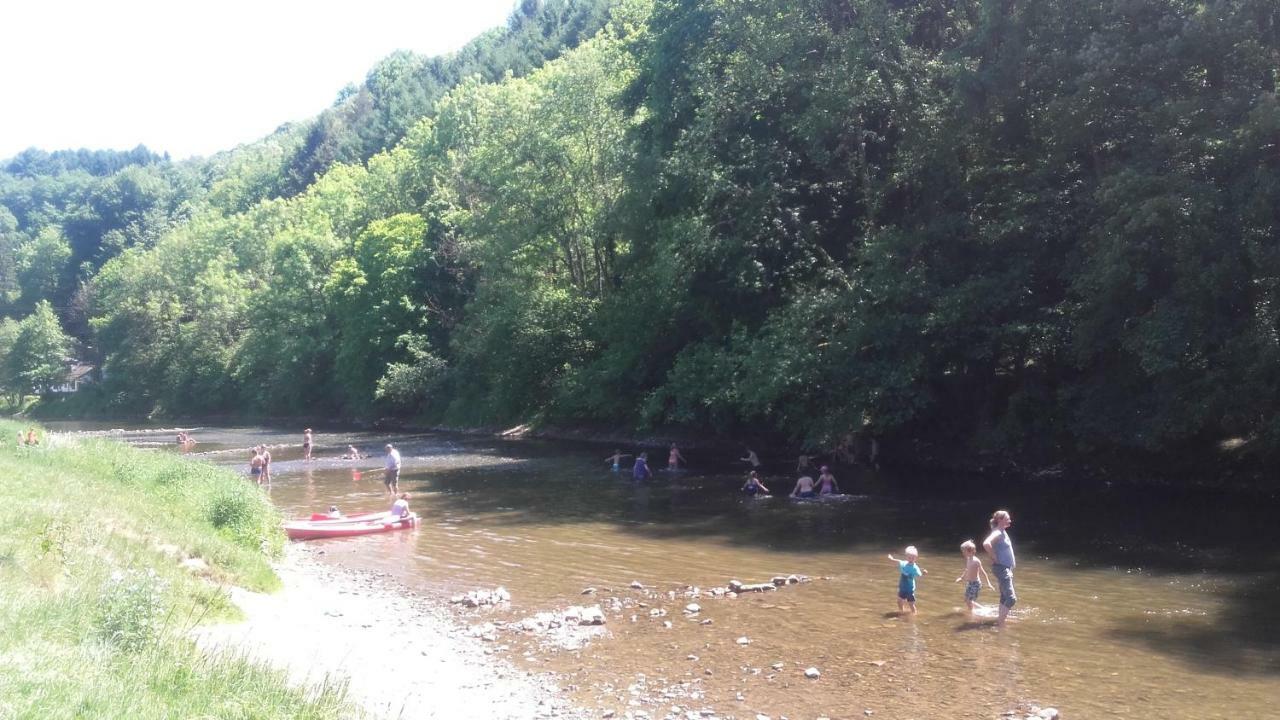 Camping Village Sy Ferrières Esterno foto